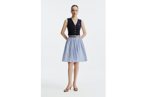 Choosing Comfortable Fabrics for Everyday Office Wear